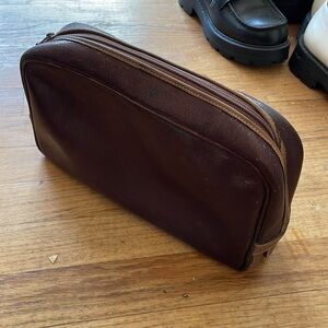 Gucci Leather large Dopp kit  vintage rare piece